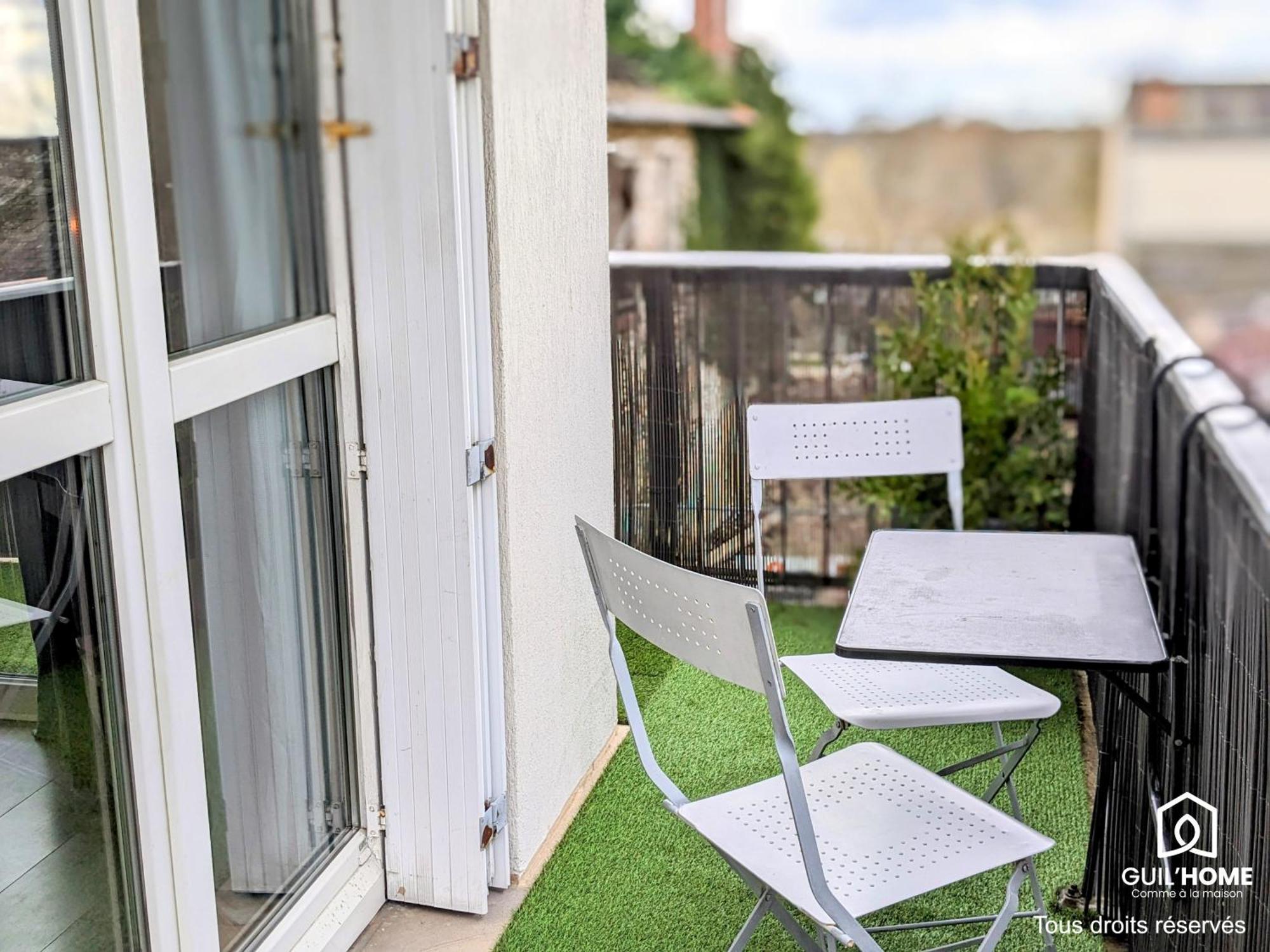 Appartement Le Balcon De L'europe - Cosy - Parking - Tramway Orléans